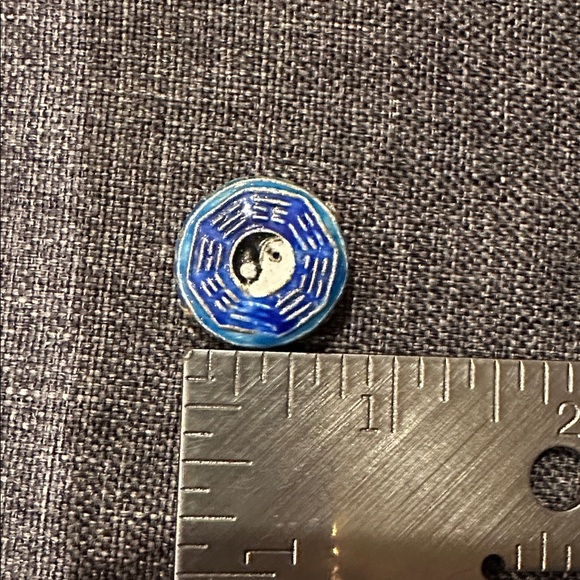 Rare Vintage Yin Yang Enamel Beads - Picture 4 of 4